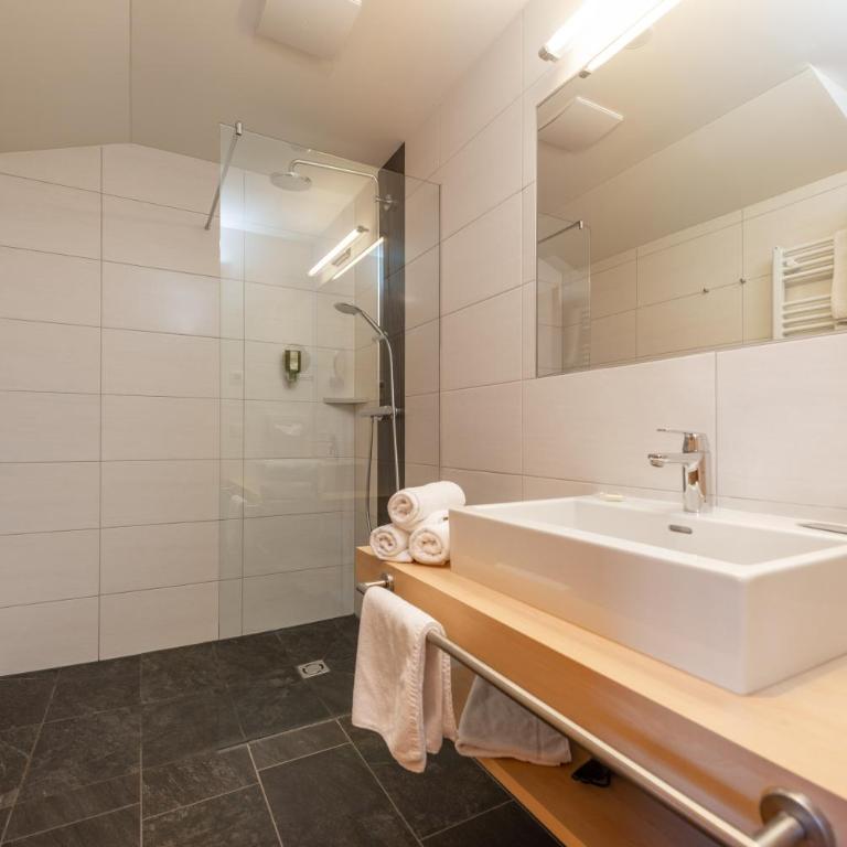 Hotel Lindenhof - Deluxe Doppelzimmer - 11