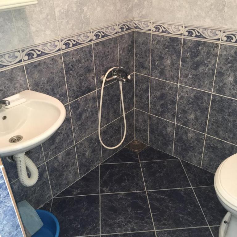 Apartmani Vuković - Soba sa Bračnim Krevetom (Queen-size) - 3