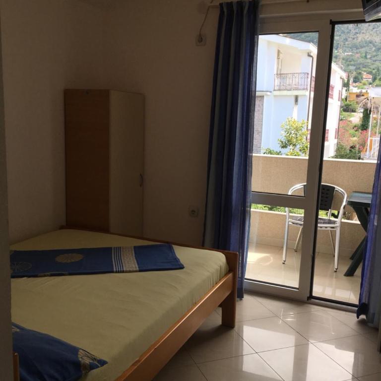 Apartmani Vuković - Soba sa Bračnim Krevetom (Queen-size) - 1