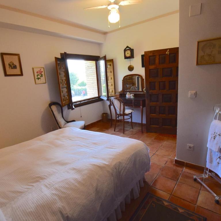 Finca el Consul - Five-Bedroom House - 31