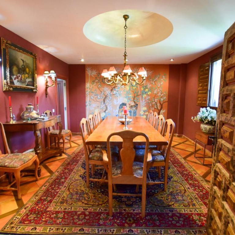Finca el Consul - Five-Bedroom House - 17