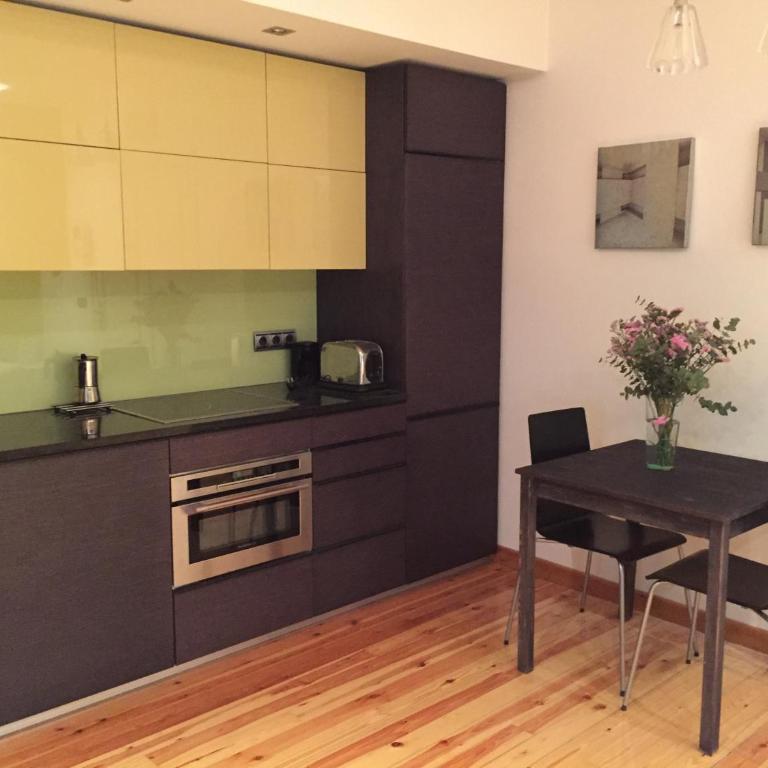 Comodidad y diseño en el centro de Oviedo Registro de turismo VUT 75 AS - Apartamento de 1 dormitorio - 3