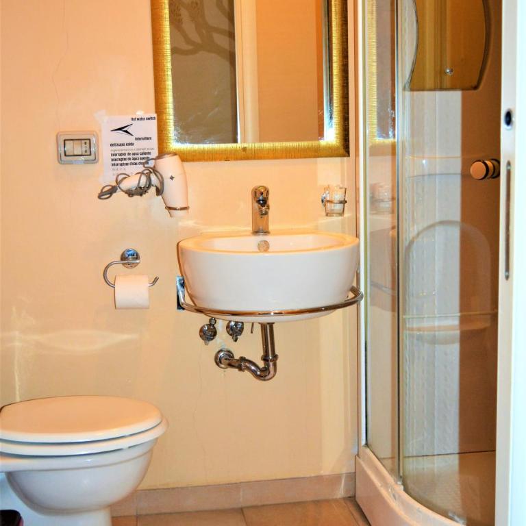 Art And Relax Suites - Camera Matrimoniale - 21