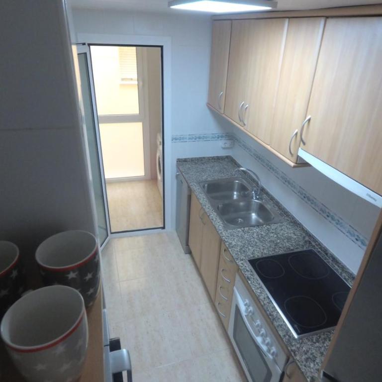 Pool, Beach, Golf & Hard Rock in Salou - Two-Bedroom Apartment - 18