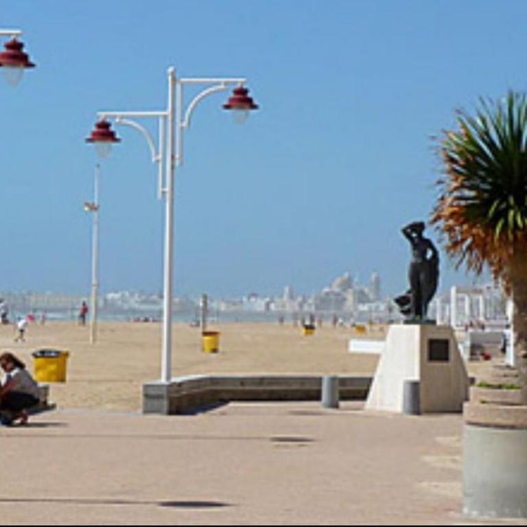 Duplex a 3 minutos de playa de la victoria Cadiz - Apartamento de 3 dormitorios - 20
