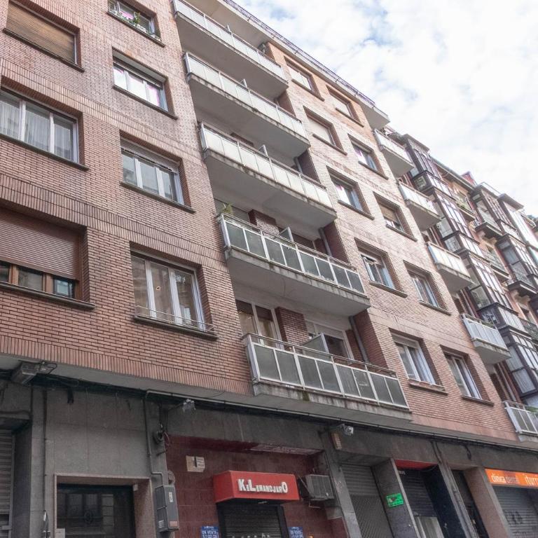 Bilbao Abando II by Aston Rentals - Three-Bedroom Apartment - 37
