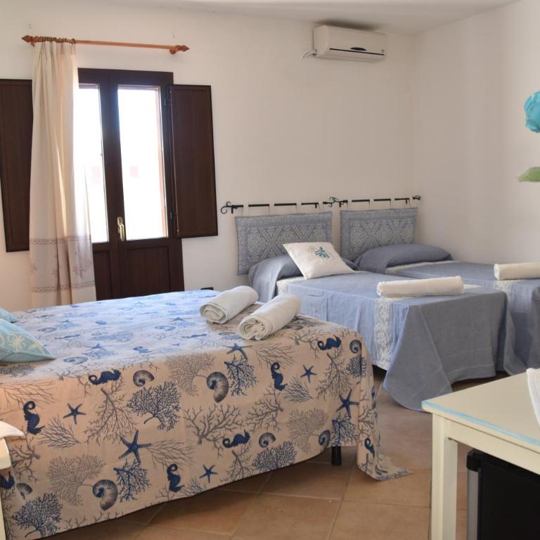 Bed & Breakfast Mare Isole - Camera Familiare con Bagno Privato - 8