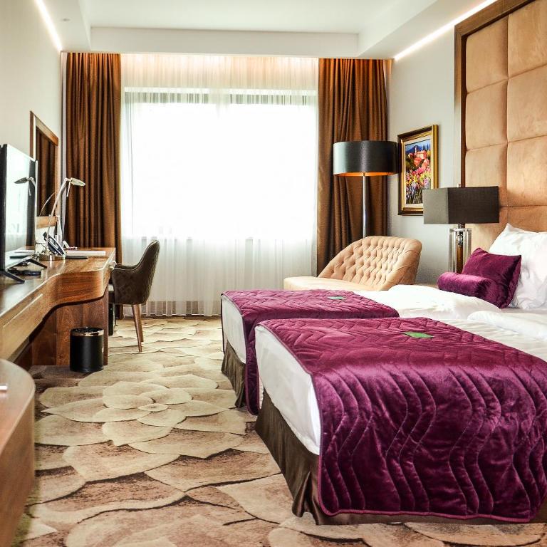 A Hoteli - Grand&Sky Hotel Tornik - Dvokrevetna Soba sa Zasebnim Krevetima - 4