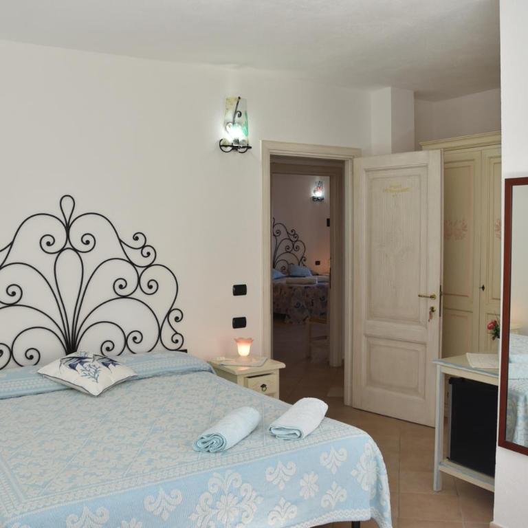 Bed & Breakfast Mare Isole - Camera Tripla con Bagno Privato - 3