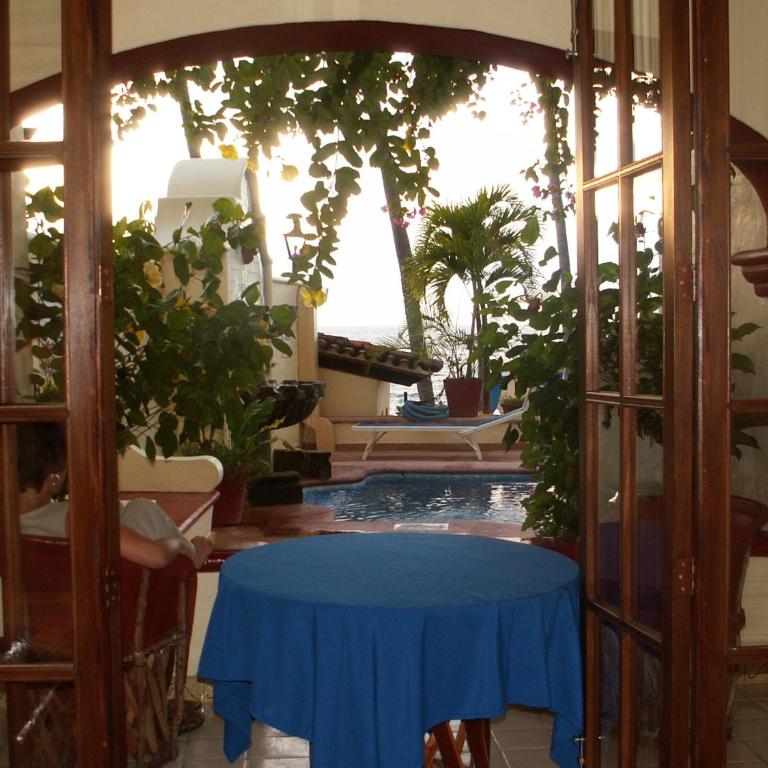 Lindo Mar Resort - Two-Bedroom Apartment - 8