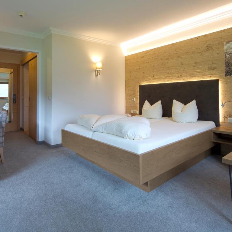 Hotel Bergland - Comfort Doppelzimmer - 4