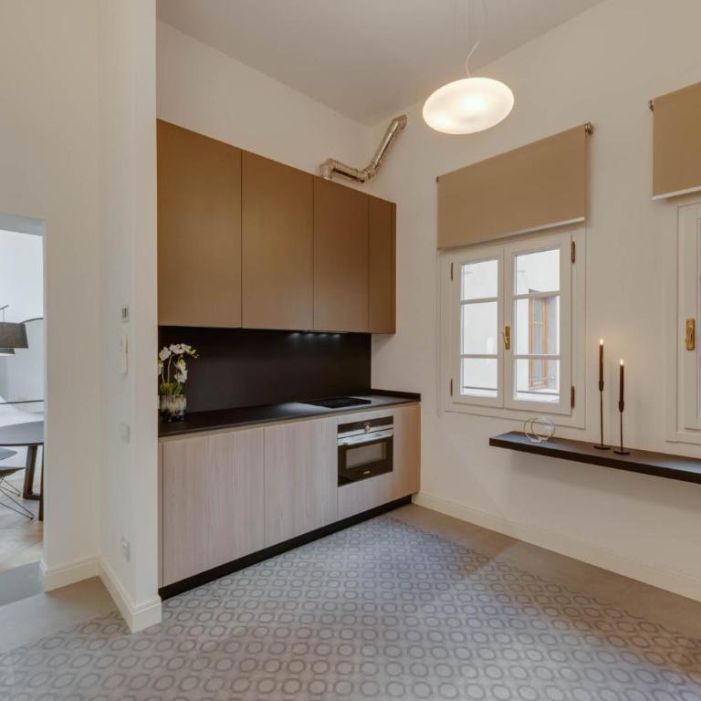 Apartments Florence - Giotto Deluxe - Appartamento con 3 Camere da Letto - 5