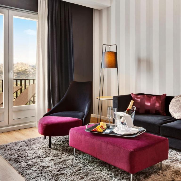 Catalonia Reina Victoria - Suite Junior Deluxe - 1