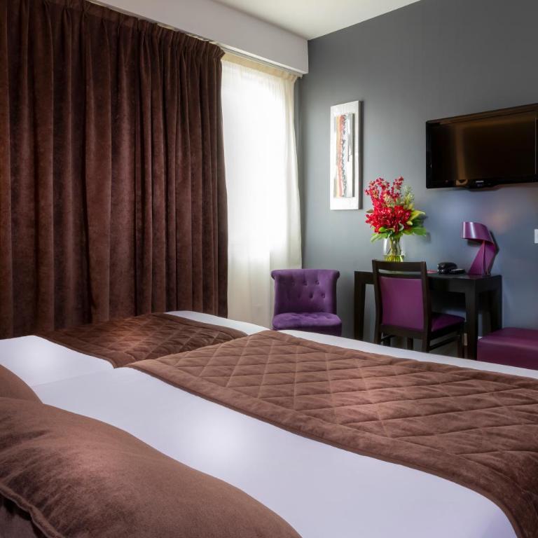 Hôtel Ambre - Chambre Triple Supérieure - 9