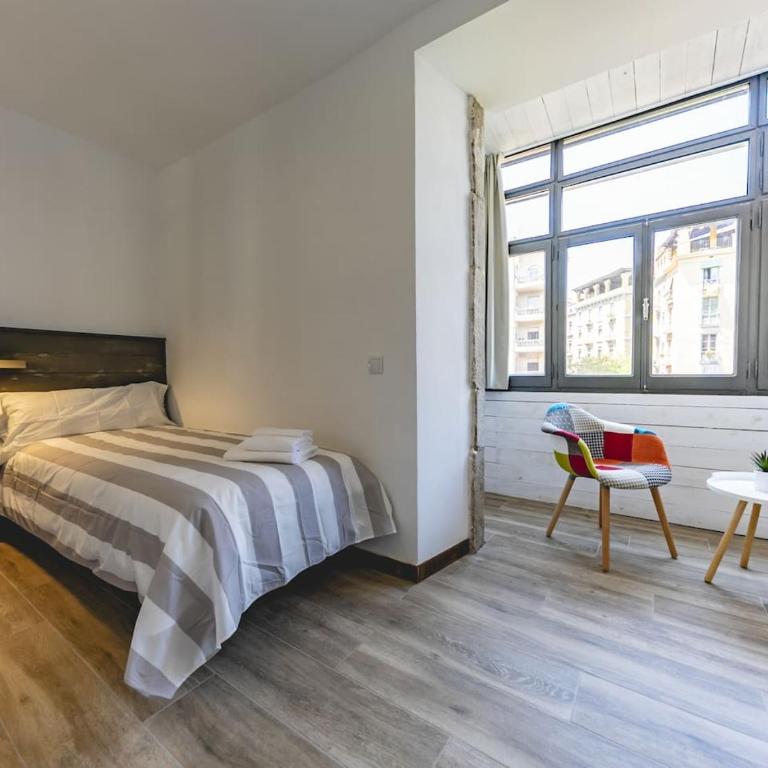 Bravissimo Rambla Eiffel Bridge 2 - Apartamento de 3 dormitorios - 24