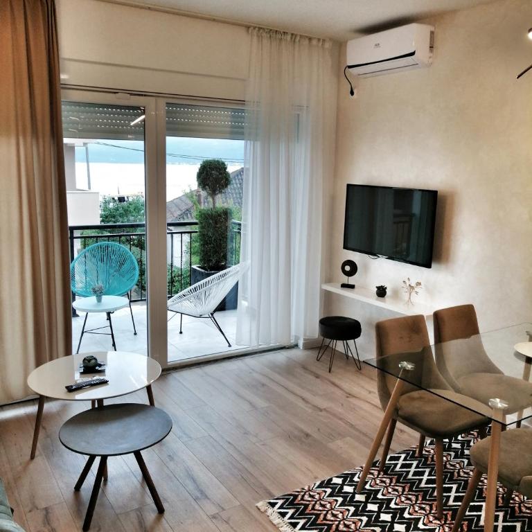 Apartments Tivat - Superior Apartman - 21