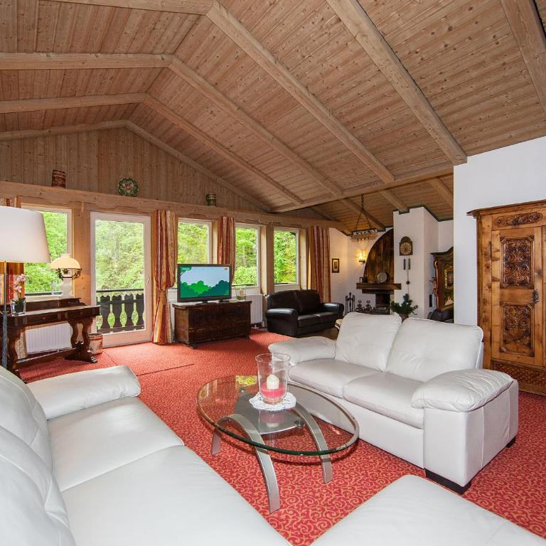 Gästehaus Lärchenhang mit Hallenbad & Sauna - Suite mit Balkon - 7