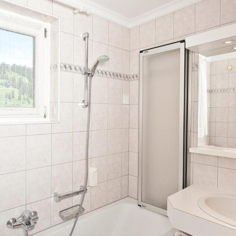 Hotel - Pension Fortuna - Comfort Doppelzimmer - 3
