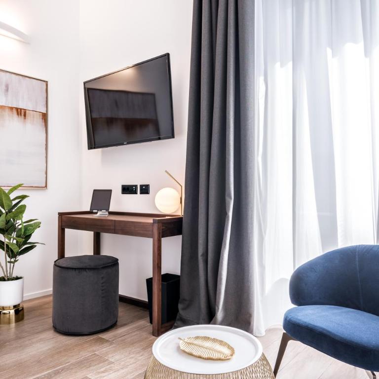 La Spezia by The First - Luxury Rooms & Suites - Junior Suite con Balcone - 3