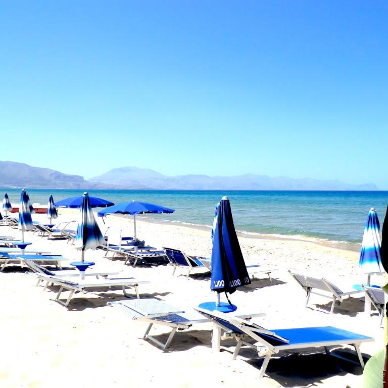 VILLASEASICILY , POOL SALT WATER and NATURAL CHLORINE IN BALESTRATE - PALERMO - Villa con 1 Camera da Letto - 5
