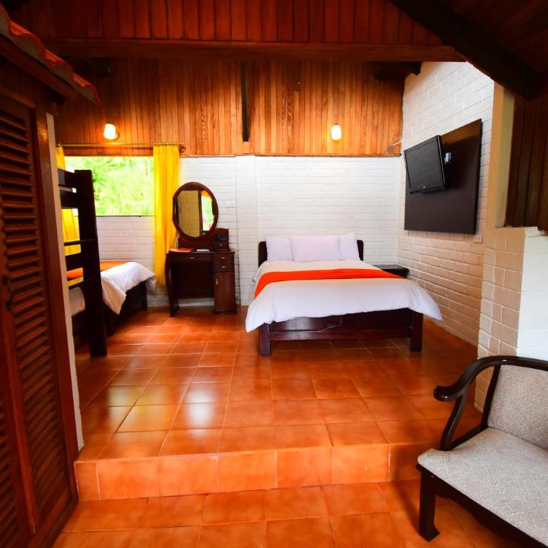 Monte Selva Hotel Spa Termal - Bungalow Familiar - 5
