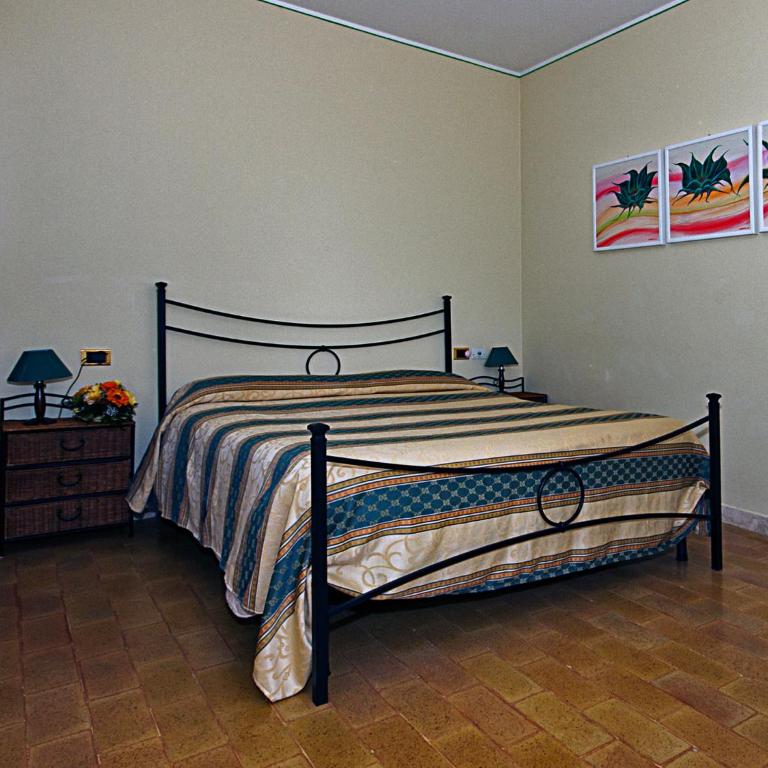 B&B Colle San Francesco - Camera Matrimoniale - 1