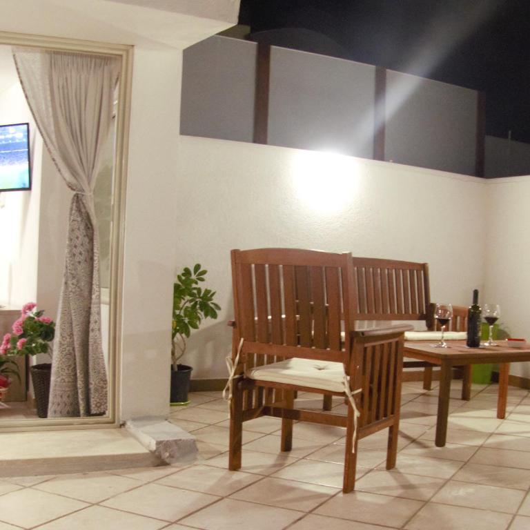 Near The Port Apartment - Appartamento con 2 Camere da Letto - 30