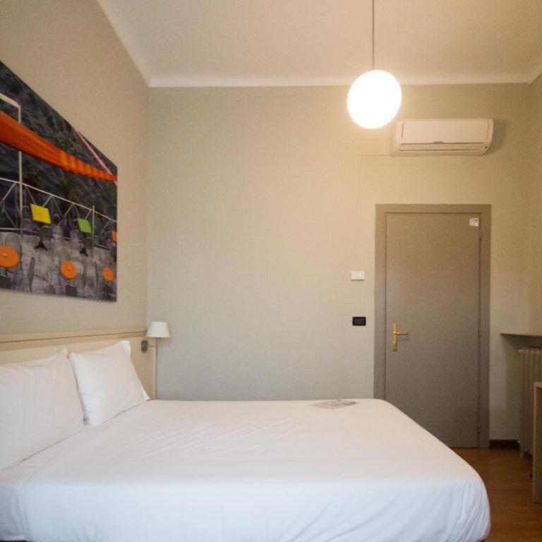 Best Quality Hotel Dock Milano - Camera Matrimoniale - 9
