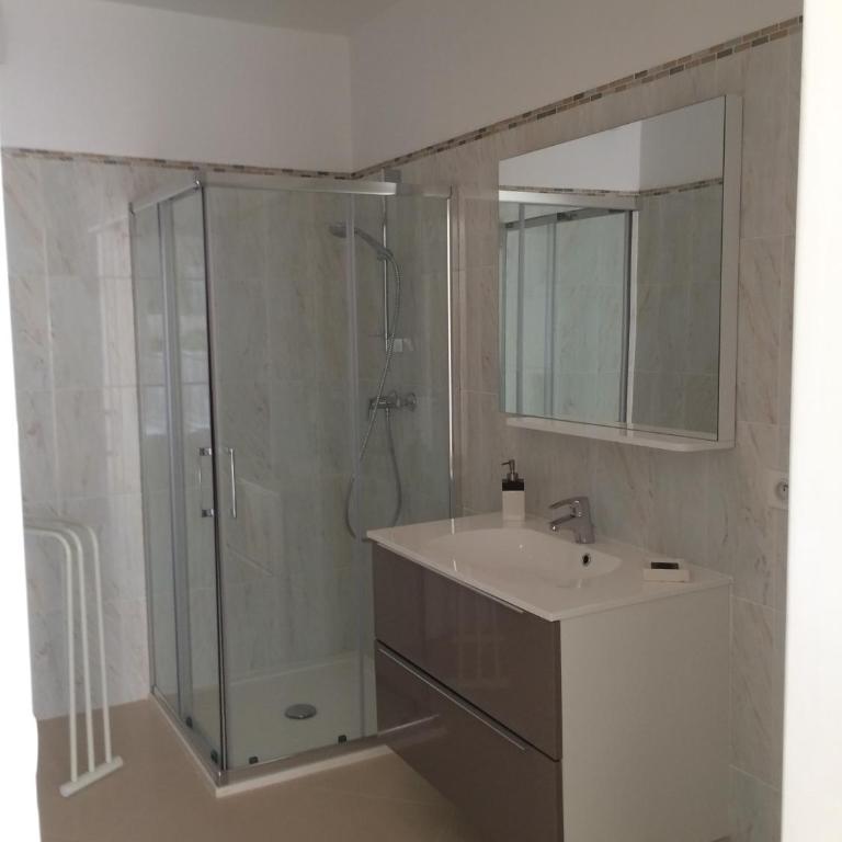 VIzzavona piscine et jacuzzi - Villa - 39