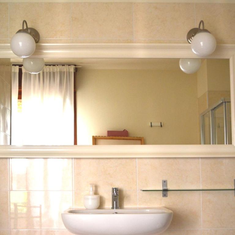 B&B Luc - Camera Matrimoniale con Bagno Privato - 6