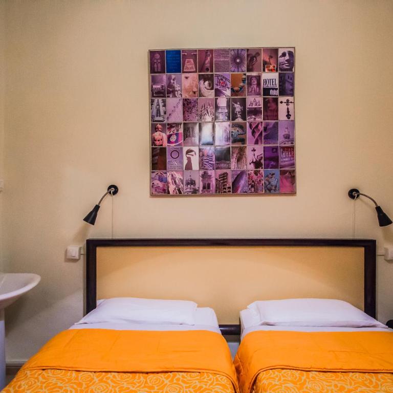 Nuevo Suizo - Habitación Doble con baño - 1 o 2 camas - 1