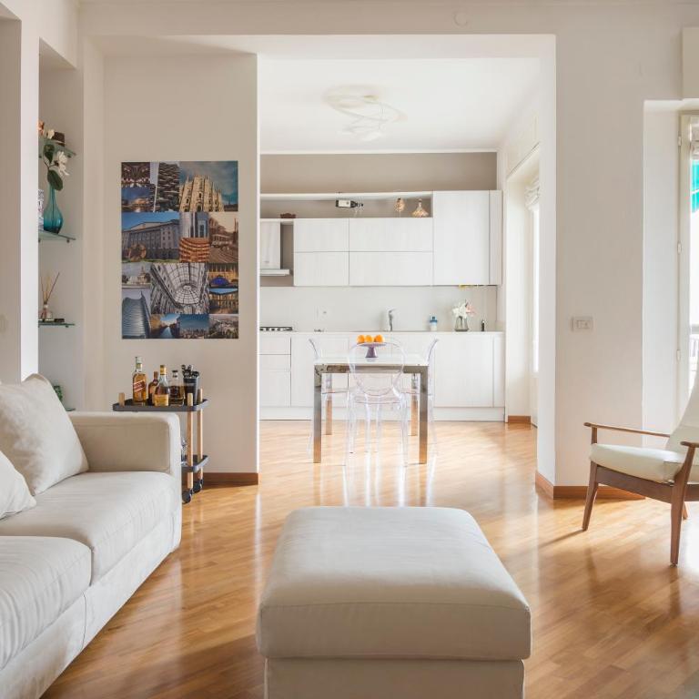 Milano Cosmopolitan Home, 2 Bedrooms, 2 Bth, 5 guests - Appartamento con 2 Camere da Letto - 2