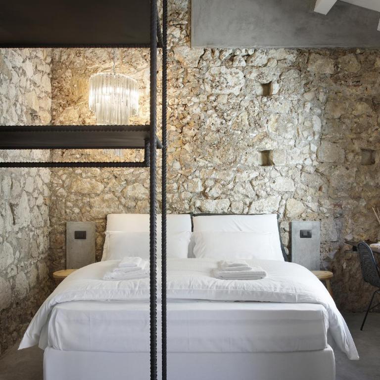 ISONZO SUITES - Camera Matrimoniale Deluxe con Vasca - 15