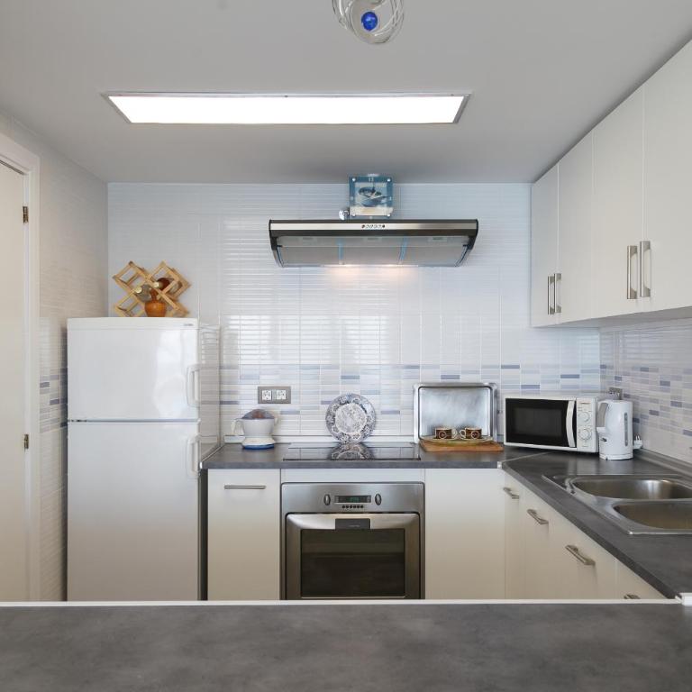 UHC Acantilados Family Apartments - Superior Apartment - 10