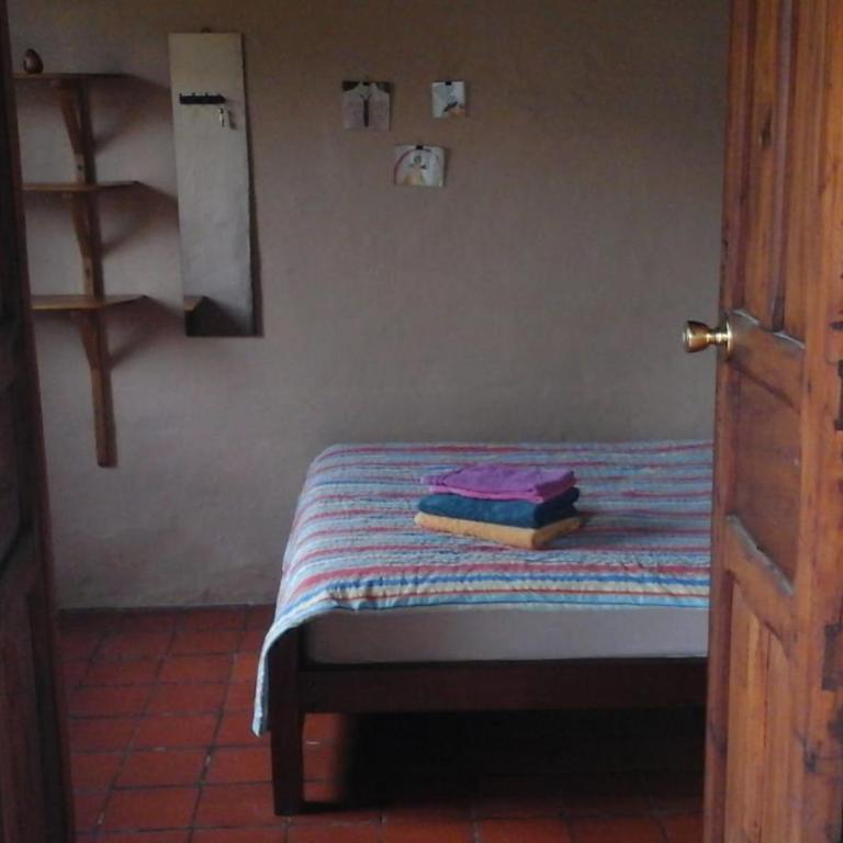 Avalon Hostal Boutique - Habitación Doble con baño compartido - 3