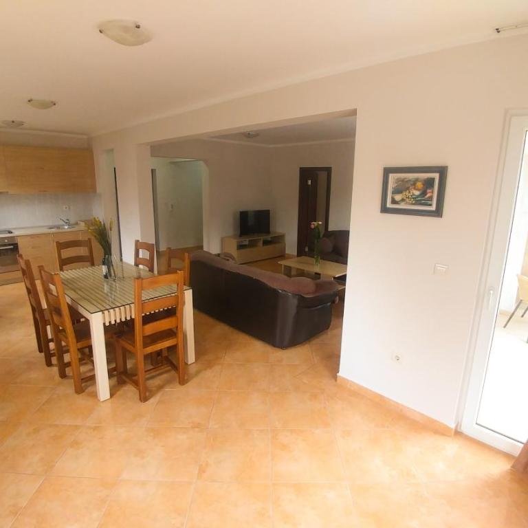Villa Franeta Apartments - Two-Bedroom Apartment - 38