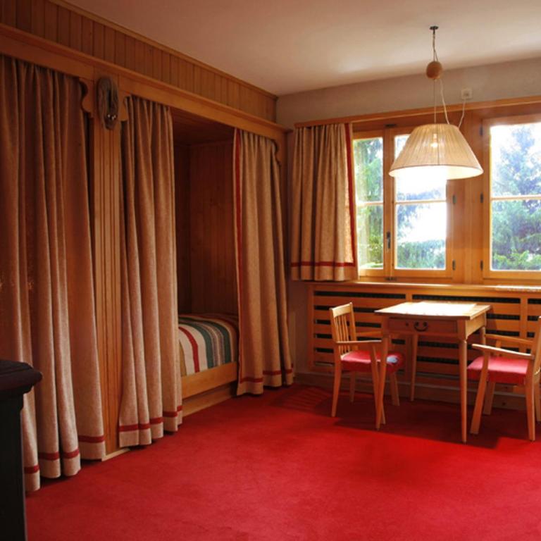Arche de Noé B&B - Chambre Double avec Salle de Bains Commune et Balcon - 1