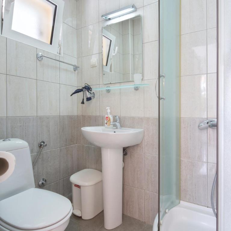 Vila Hortenzija - Apartment with Balcony - 2