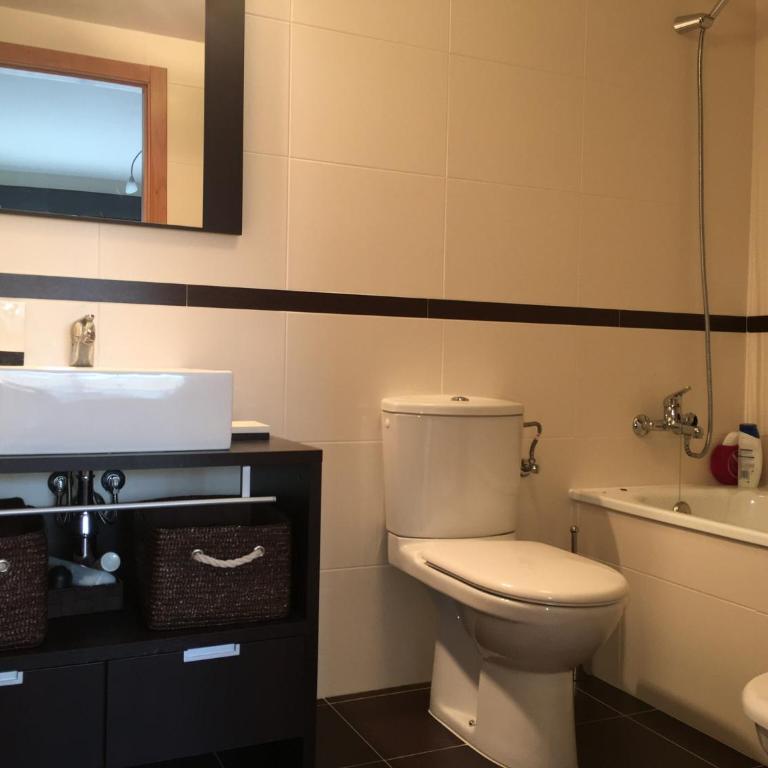 Avinguda de Pau Béjar - Apartamento - 10