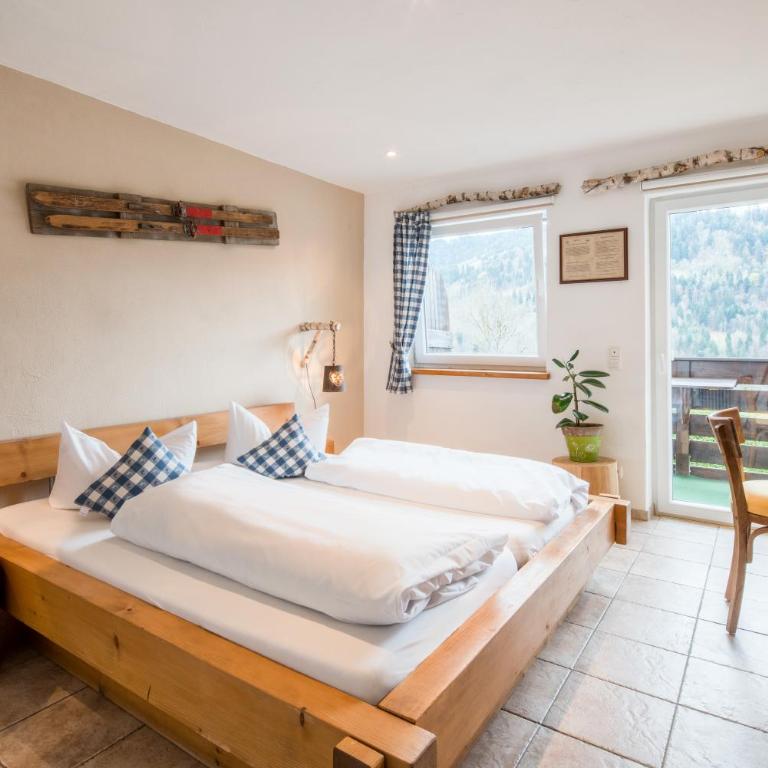 Zur Schönen Aussicht Hotel garni - Apartment mit Gartenblick - 2