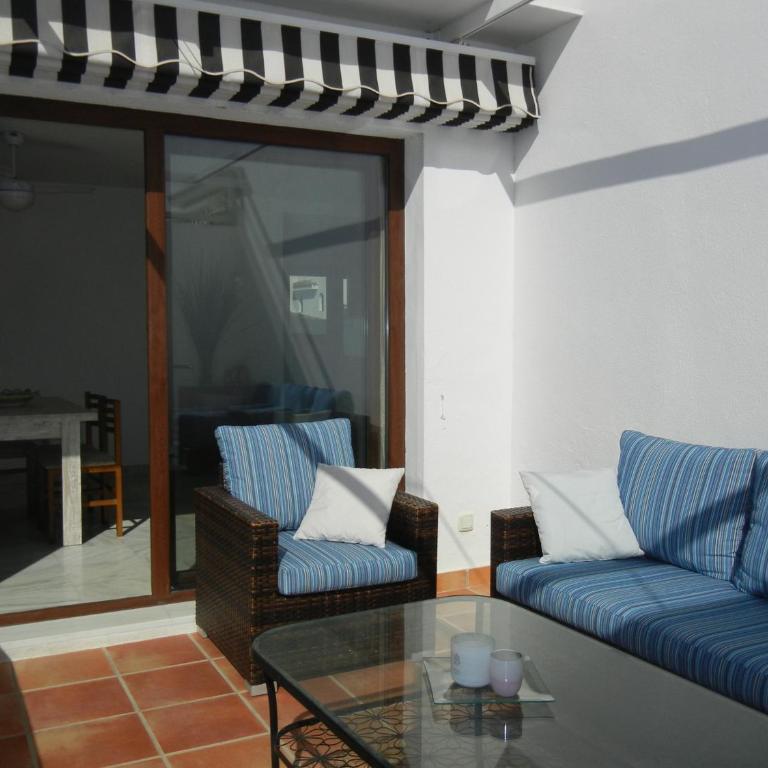 Estepona - Playa - Villa de 4 dormitorios en Albayalde Be17 - Casa - 9