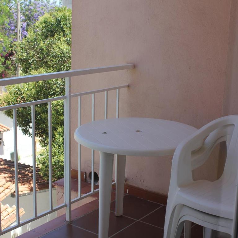 APARTAMENTOS EL VELERO VIP - Two-Bedroom Apartment - 24