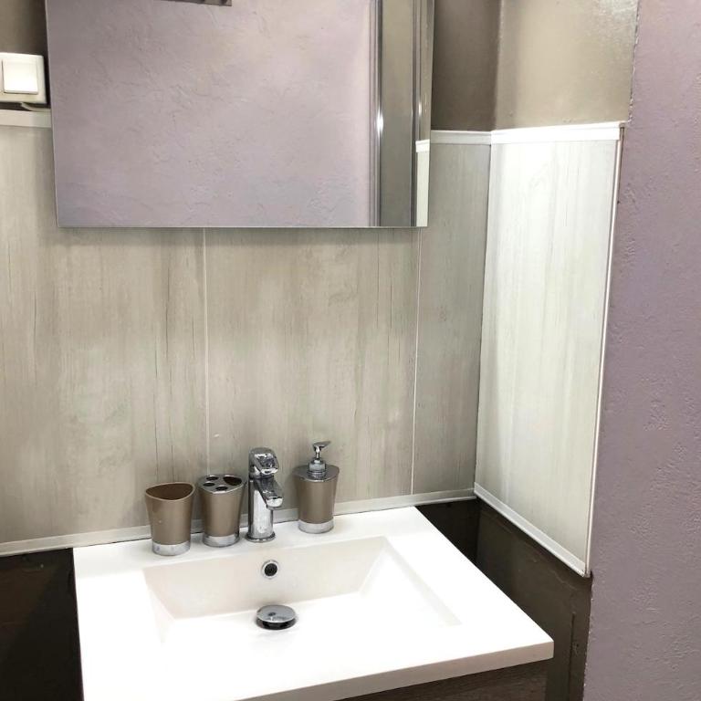 Studio ST-MANDRIER 300m MER - Studio Apartment - 10