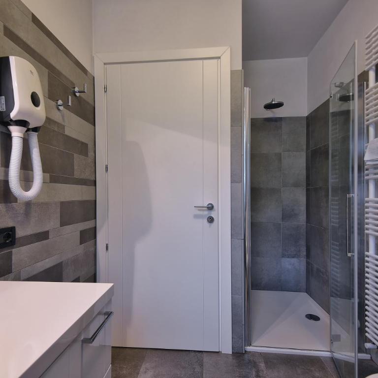 Les Maisons - Ruculì Hospitality - Appartamento con Vista Lago - 10