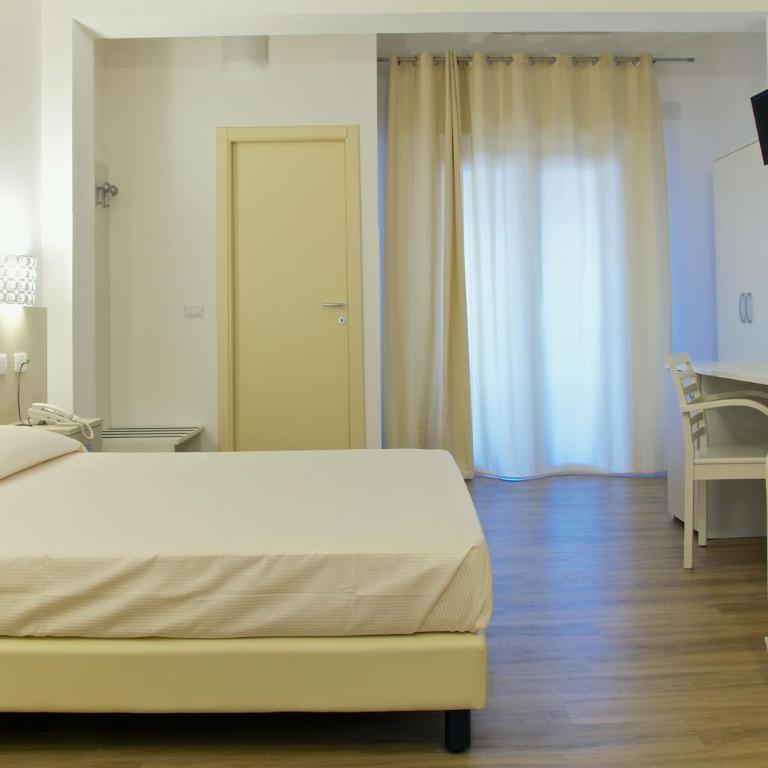 Hotel Nettuno - Camera Tripla - 2