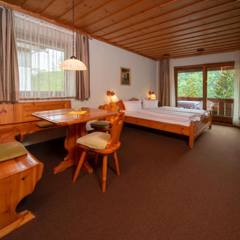 Seehotel Weissensee - Doppelzimmer mit Seeblick - 3