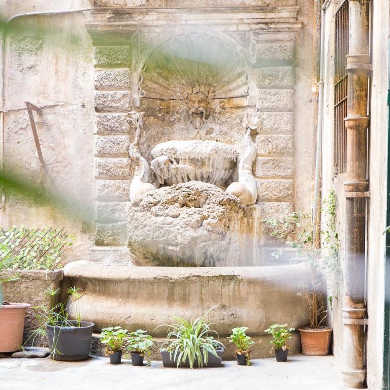 Nerva Accommodation Cavour - Suite King con Balcone - 1