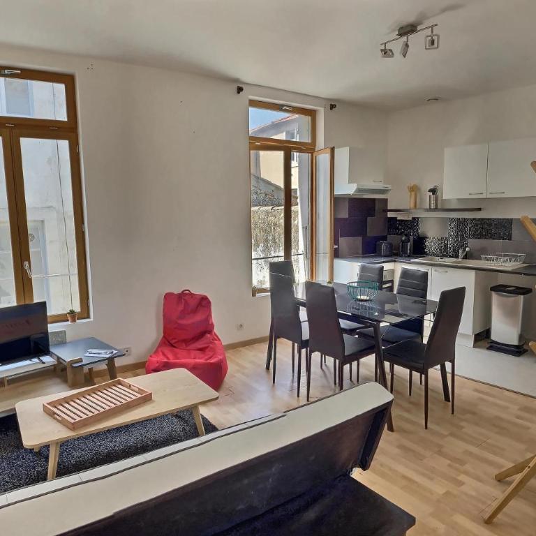 Des appartements au calme dans un immeuble historique - Appartement 2 Chambres - 6