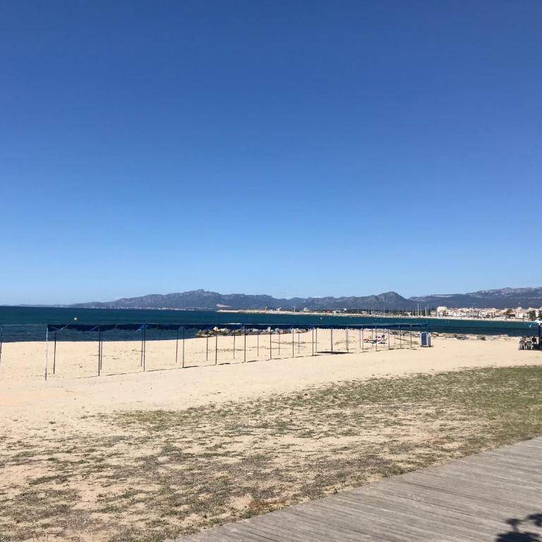 Apartamentos Llobregat - Apartment - 36