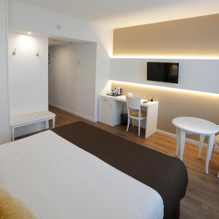 Sercotel Alfonso XIII - Habitación Deluxe con cama extragrande - 3